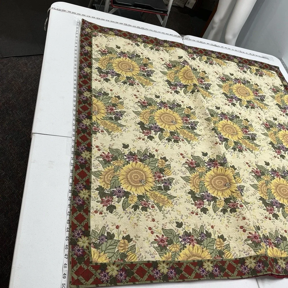 Vintage Sterling International Tablecloth Sunfower FTapestry Decore De France